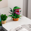THE BLOODSUCKER PLANT | 322 pieces