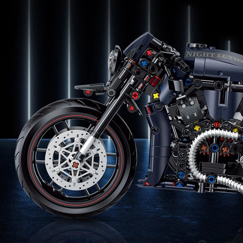 MOTOCYKL PRO NOČNÍ ZÁVODY 1:8 | 632 dílů
