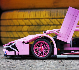 RŮŽOVÉ SPORTOVNÍ AUTO | 1280 dílků